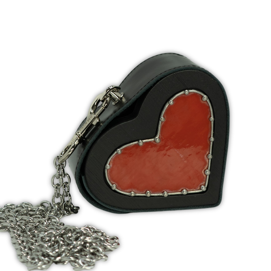 Litle Heart bag. Black leather with red glass