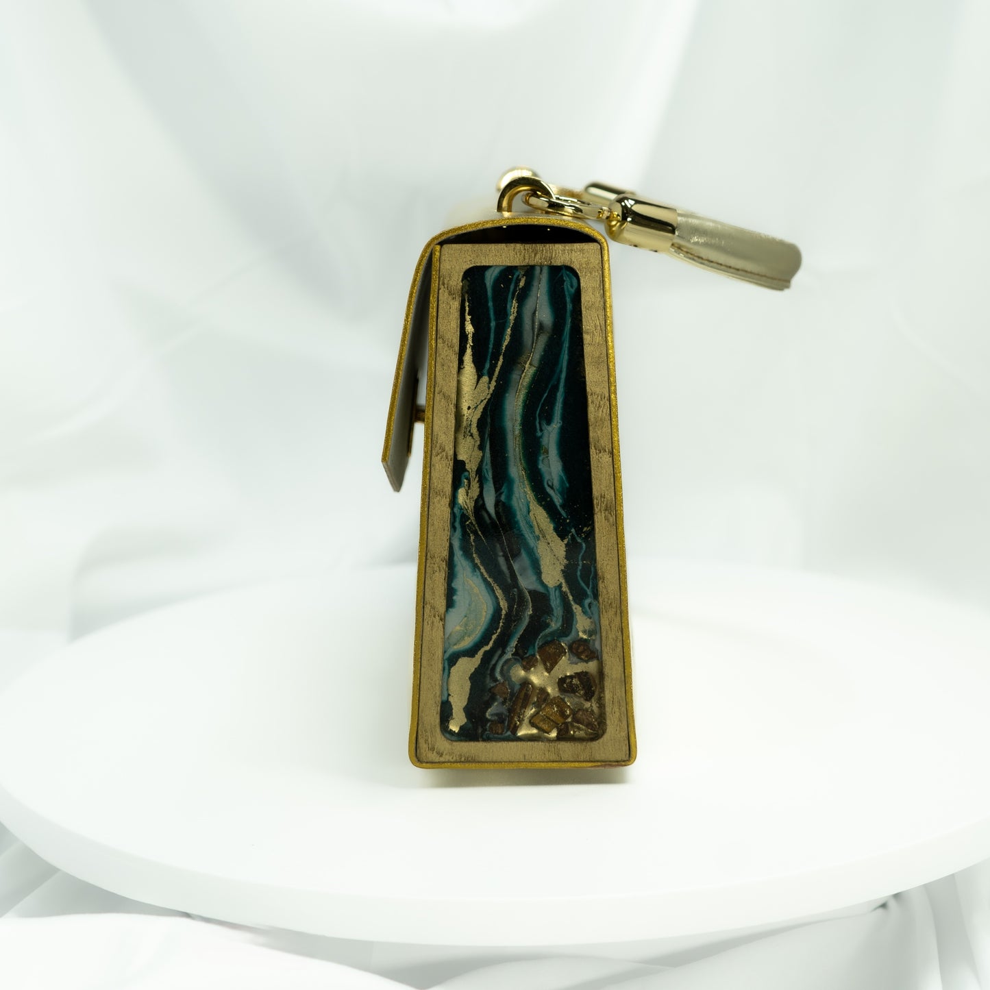 Rebeca Trungle Purse Gold