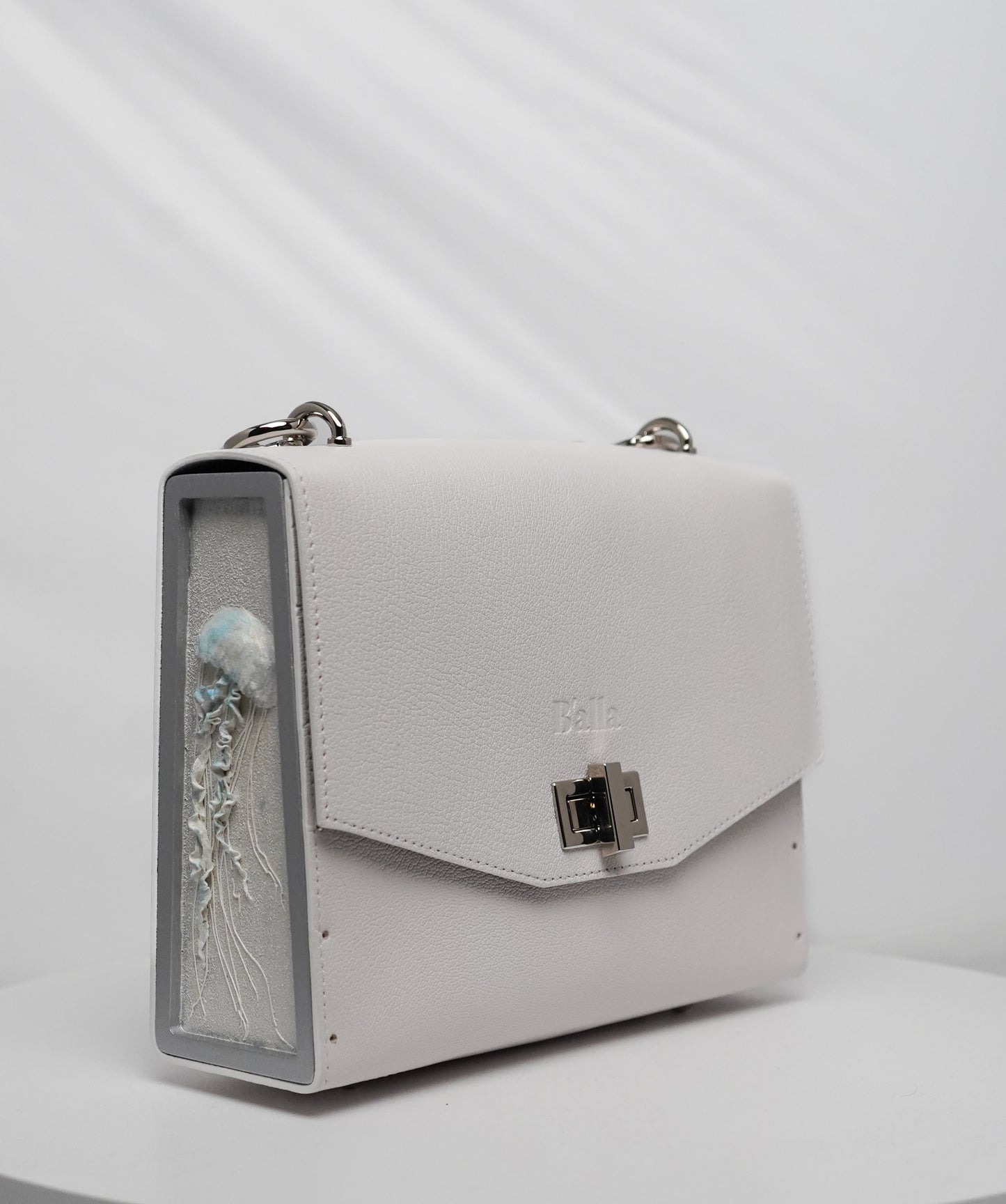 Rebeca White Leather Bag with Artistic Wood Inlay and Marine Design