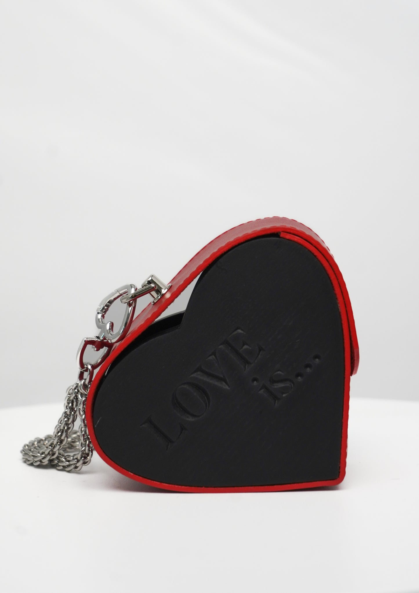 Red Heart Bag