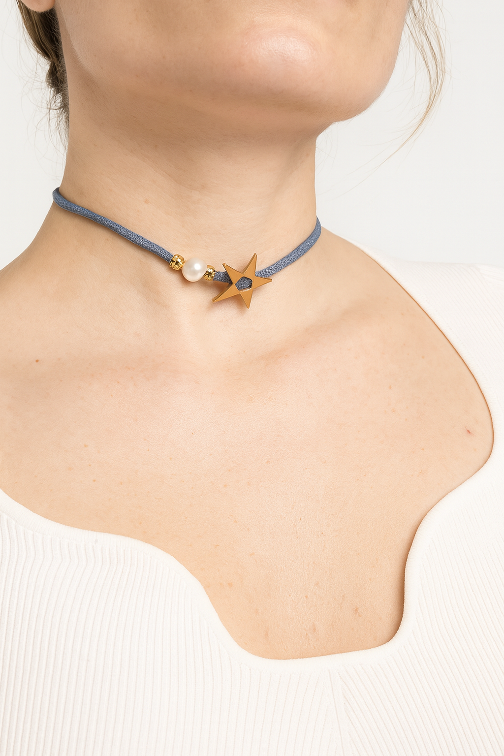 Spanish Designer Star Choker – Gold-Plated with Pearl and Blue Cord
