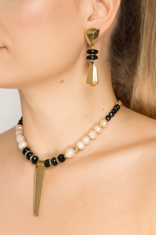 Spanish Designer Necklace & Earrings Set – Gold-Plated with Pearls and Black Gemstones