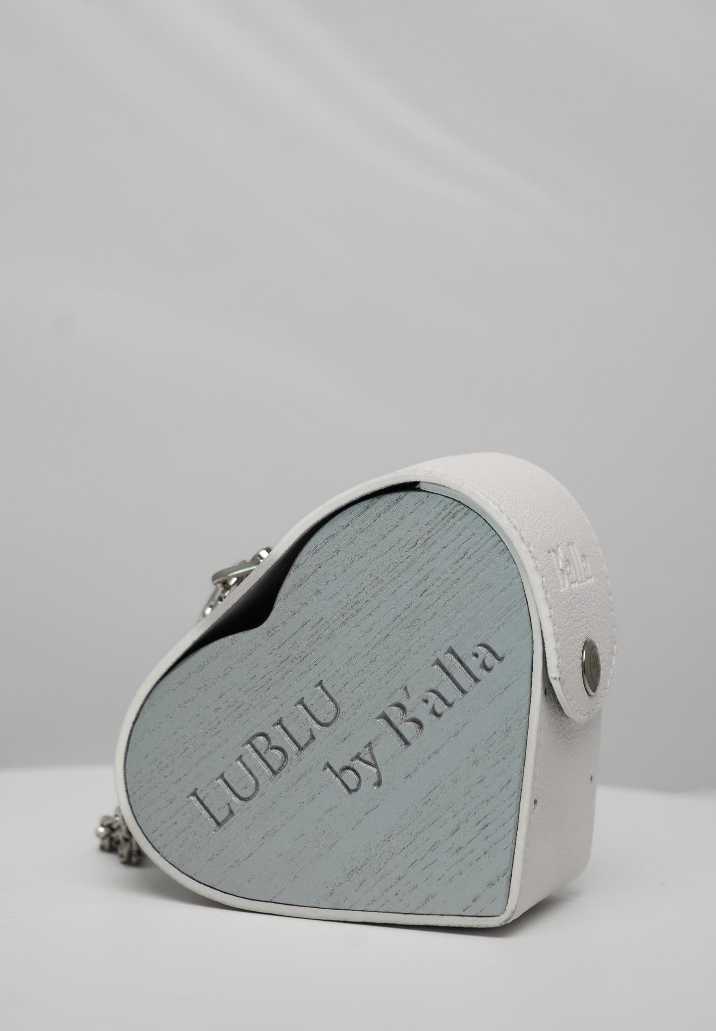 White Heart Bag with Flower